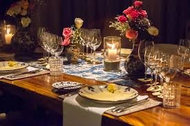 Dinner Dalam Kegelapan: Sensasi Restoran Sensory Dining
